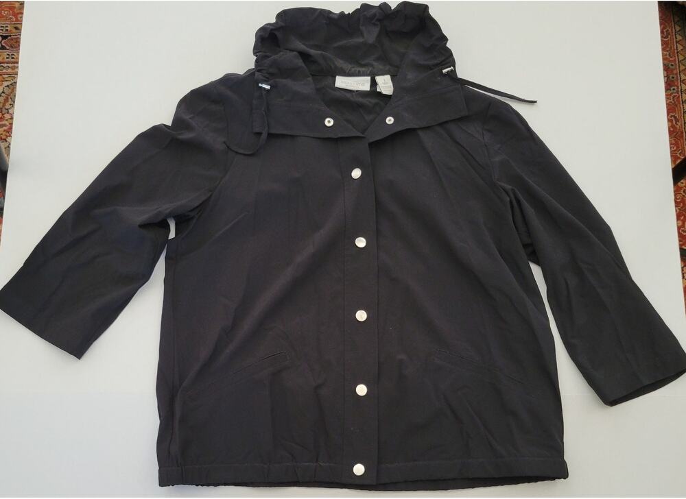 Weekends by Chico's 1 (Small) Windbreaker Jacket Black Silver Snaps 3/4 Sleeves